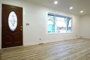 808 Bridle Ln, Wheaton, IL 60187 - Photo 5