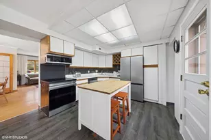 1720 W 54th Pl, La Grange Highlands, IL 60525 - Photo 5