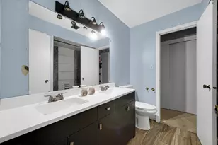 18443 Maple St, Lansing, IL 60438 - Photo 9