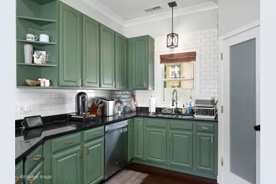 4845 N Springfield Avenue #3, Chicago, IL 60625 - Photo 9