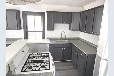 431 N Crystal Street, Elgin, IL 60123 - Photo 9