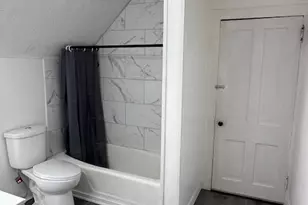 431 N Crystal St, Elgin, IL 60123 - Photo 23