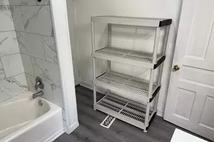 431 N Crystal St, Elgin, IL 60123 - Photo 25