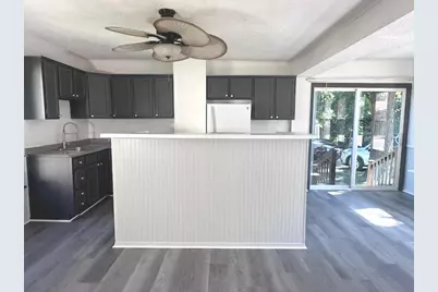 431 N Crystal Street, Elgin, IL 60123 - Photo 5