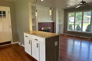 518 Barden St, Morrison, IL 61270 - Photo 5