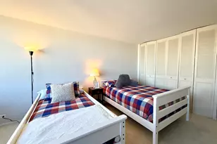 555 W Cornelia Ave, Chicago, IL 60657 - Photo 17