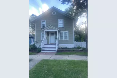 222 Grand Avenue, Aurora, IL 60506 - Photo 1
