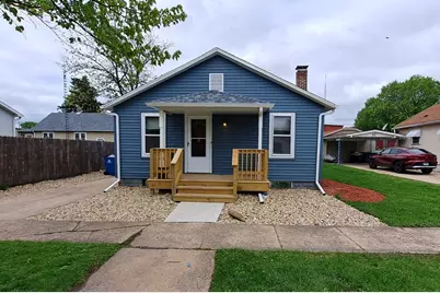 310 N Lasalle Avenue, Ladd, IL 61329 - Photo 1