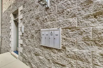 [Address not provided], Chicago, IL 60613 - Photo 35