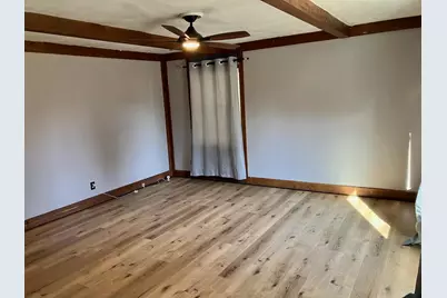 910 W 19th Street, Sterling, IL 60181 - Photo 7