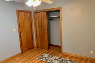 910 W 19th St, Sterling, IL 60181 - Photo 11