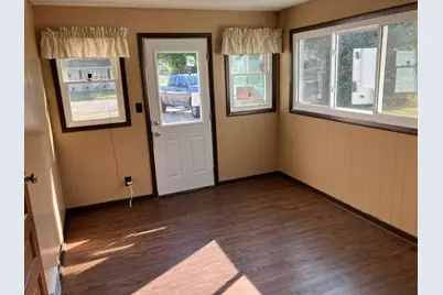 910 W 19th Street, Sterling, IL 60181 - Photo 23