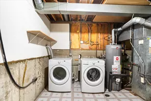 363 Oaktree Ct, Hoffman Estates, IL 60169 - Photo 25