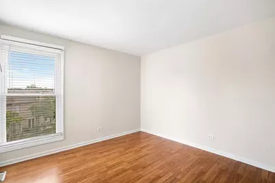 363 Oaktree Court, Hoffman Estates, IL 60169 - Photo 11