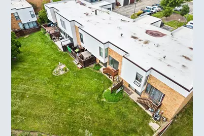 363 Oaktree Court, Hoffman Estates, IL 60169 - Photo 37