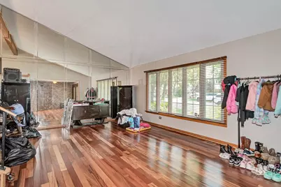 10408 S Alta Drive, Palos Hills, IL 60465 - Photo 3