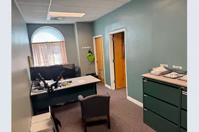 251 N Center Street, Joliet, IL 60435 - Photo 25