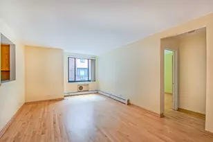 2336 N Commonwealth Ave, Chicago, IL 60614 - Photo 5