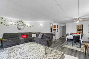 [Address not provided], Worth, IL 60482 - Photo 5