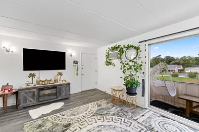 [Address not provided], Worth, IL 60482 - Photo 7