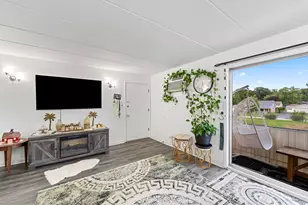 [Address not provided], Worth, IL 60482 - Photo 7