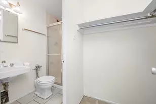 1450 E 55th Pl, Chicago, IL 60637 - Photo 13