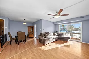 6738 181st St, Tinley Park, IL 60477 - Photo 3