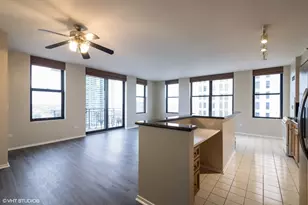 330 N Jefferson St, Chicago, IL 60661 - Photo 3