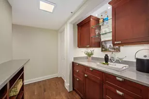 1112 N Dearborn St, Chicago, IL 60610 - Photo 13