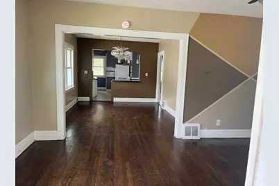 241 Warren Street, Calumet City, IL 60409 - Photo 3