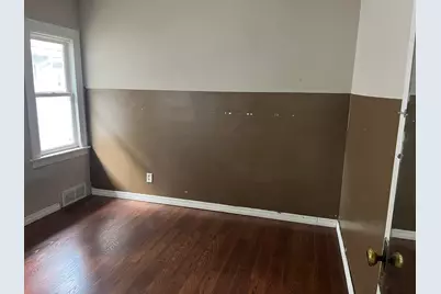 241 Warren Street, Calumet City, IL 60409 - Photo 11