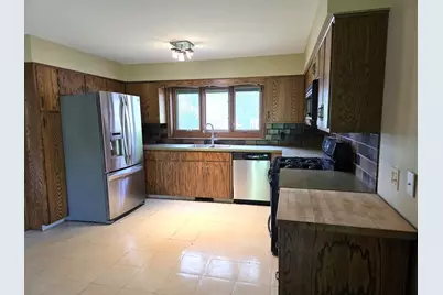 1546 Wheeler Street, Woodstock, IL 60098 - Photo 13