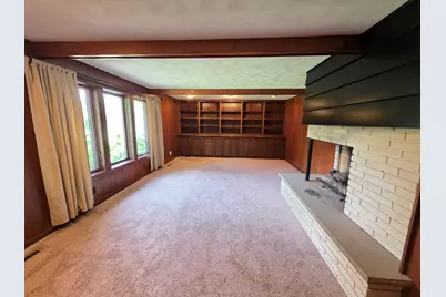 1546 Wheeler Street, Woodstock, IL 60098 - Photo 17