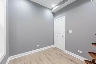 7335 S Greenwood Ave, Chicago, IL 60619 - Photo 29