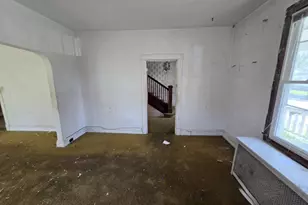 13920 Kanawha Ave, Dolton, IL 60419 - Photo 3