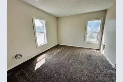 309 N Greenwood Avenue, Kankakee, IL 60901 - Photo 9