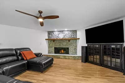 1554 Deer Run, Gurnee, IL 60031 - Photo 7