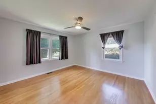 927 Half Day Rd, Highland Park, IL 60035 - Photo 7