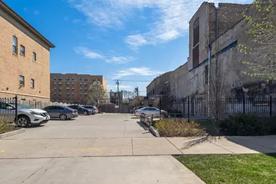 108 E 51st Street, Chicago, IL 60615 - Photo 3