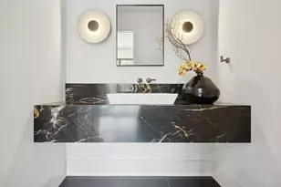 2434 W Superior St, Chicago, IL 60612 - Photo 41