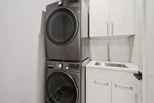 2434 W Superior St, Chicago, IL 60612 - Photo 39