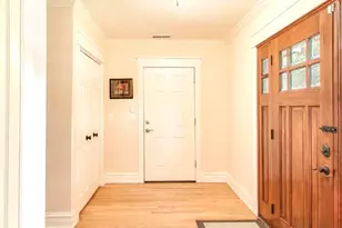 315 S Beverly Ln, Arlington Heights, IL 60005 - Photo 5