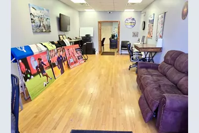 945 W Huron Street, Chicago, IL 60642 - Photo 3