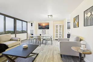 4800 S Lake Park Ave, Chicago, IL 60615 - Photo 9