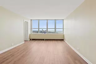 655 W Irving Park Rd, Chicago, IL 60613 - Photo 3