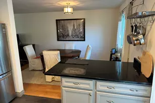 1195 Old Timber Ct, Hoffman Estates, IL 60192 - Photo 3