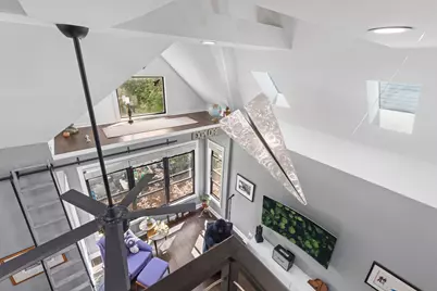 2528 N Fairfield Avenue, Chicago, IL 60647 - Photo 3