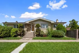 9740 Linn Ave, Schiller Park, IL 60176 - Photo 1