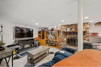 9740 Linn Avenue, Schiller Park, IL 60176 - Photo 21