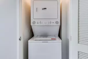 1720 Maple Ave, Evanston, IL 60201 - Photo 19